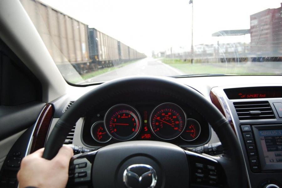  Mazda CX-9 Grand Touring 2008 года  (фото 37 из 50)